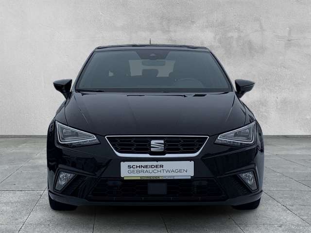 Fahrzeugbild eines SEAT Ibiza