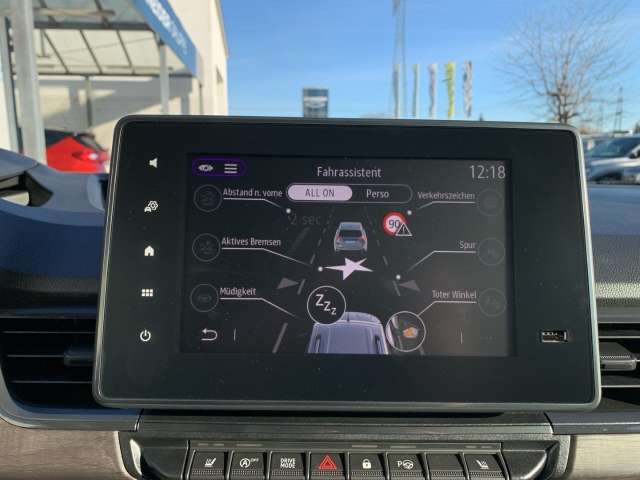 Fahrzeugbild eines Renault Kangoo