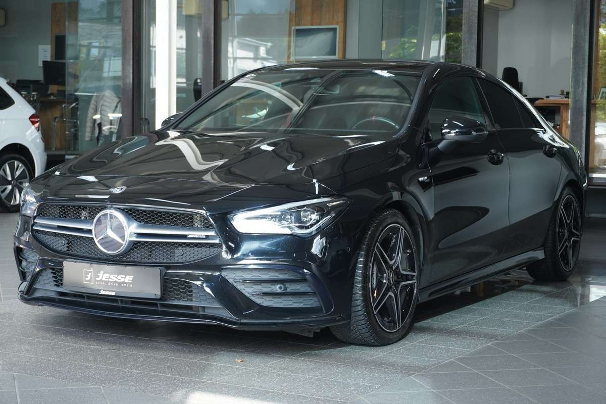 Fahrzeugbild eines Mercedes-Benz CLA