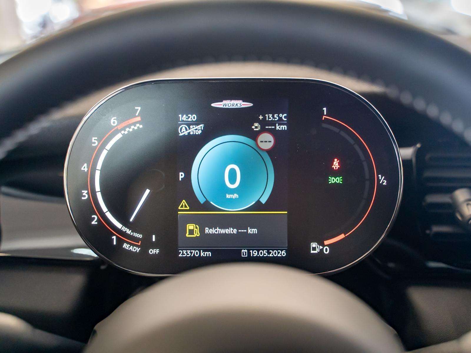 Fahrzeugbild eines MINI MINI
