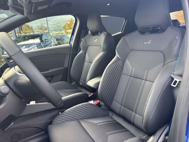 Fahrzeugbild eines Renault Clio