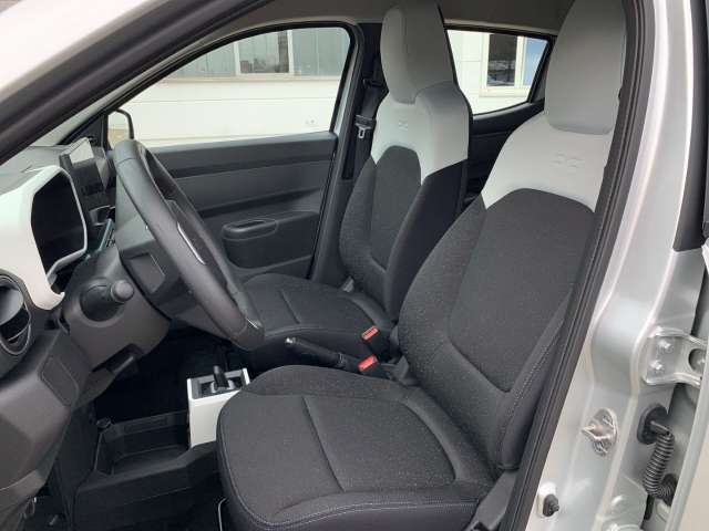 Fahrzeugbild eines Dacia Spring