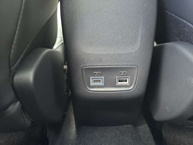 Fahrzeugbild eines Peugeot 2008