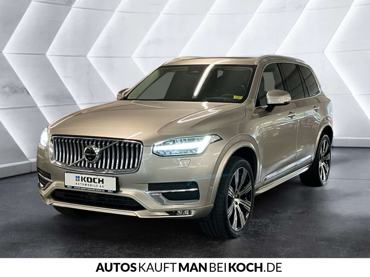 Fahrzeugbild eines Volvo XC90