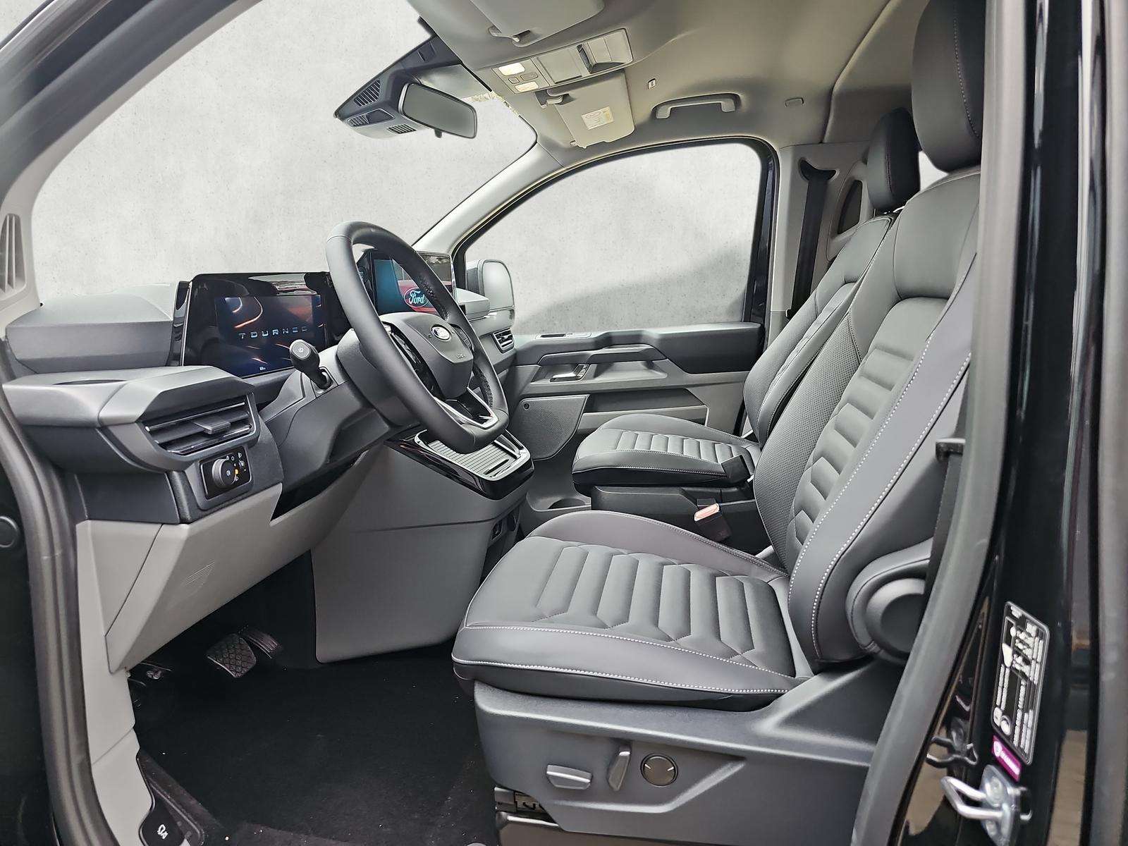 Fahrzeugbild eines Ford Tourneo Custom