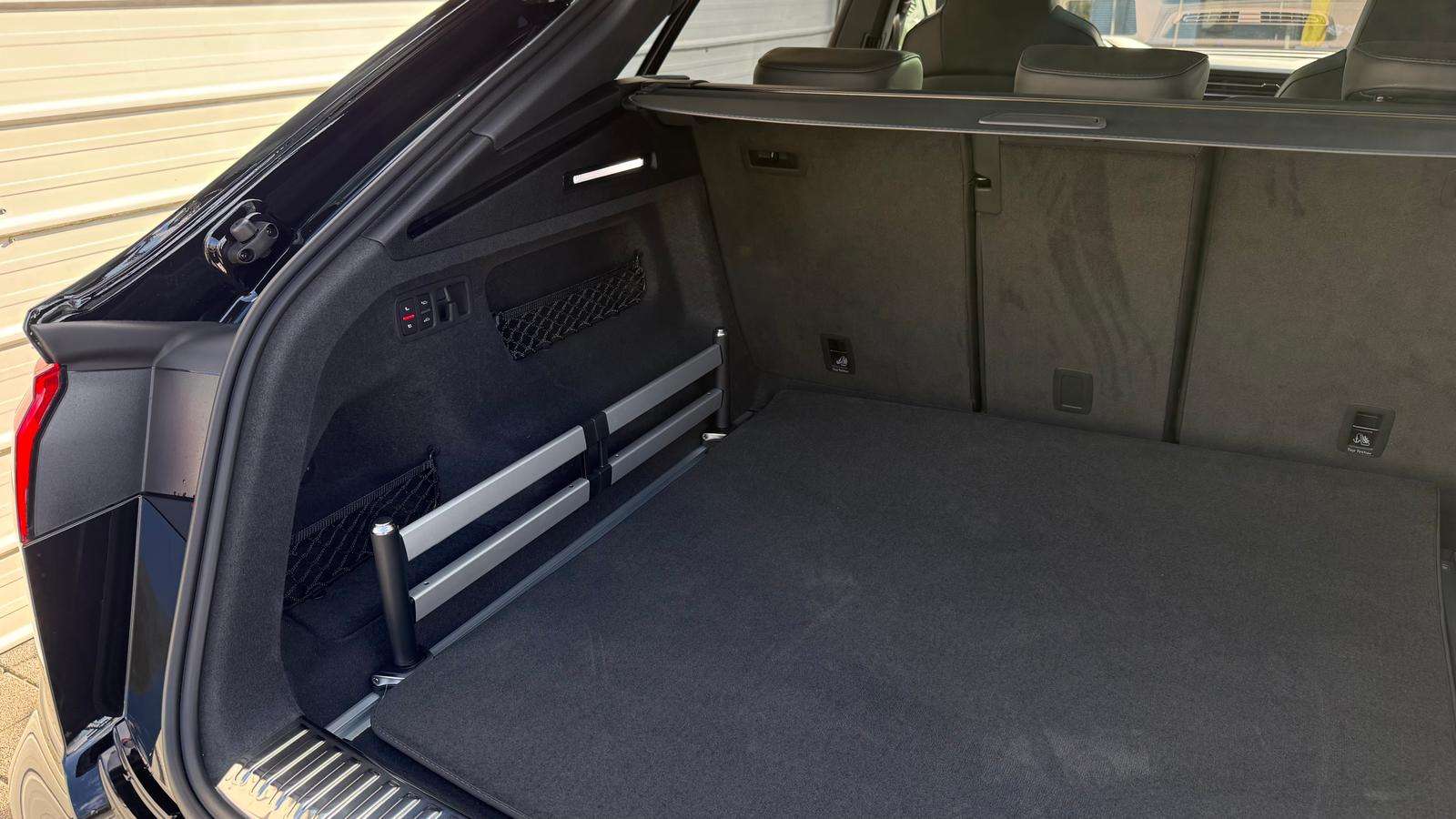 Fahrzeugbild eines Audi RS Q8