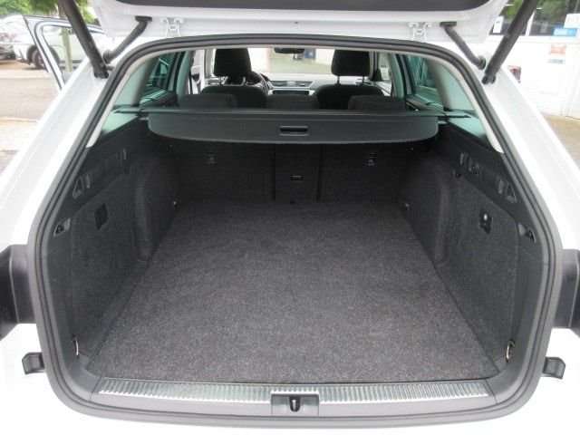 Fahrzeugbild eines Skoda Superb