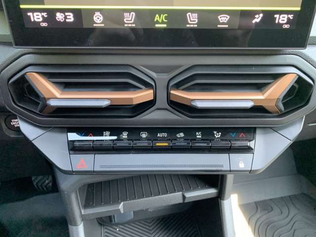 Fahrzeugbild eines Dacia Bigster