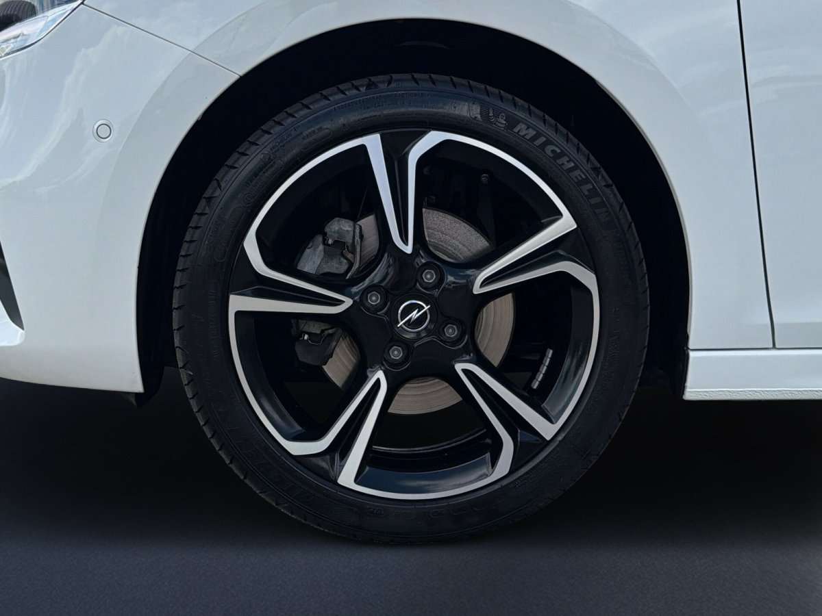 Fahrzeugbild eines Opel Corsa