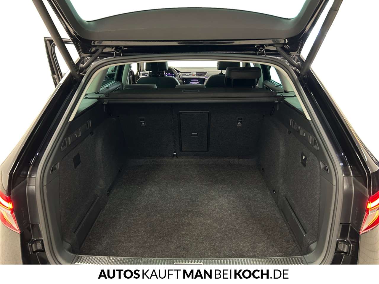 Fahrzeugbild eines Skoda Superb