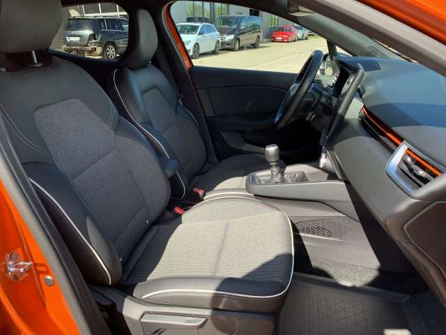 Fahrzeugbild eines Renault Clio