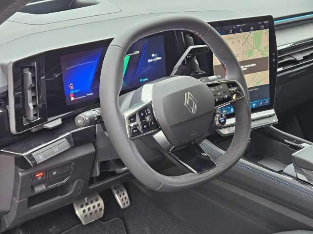 Fahrzeugbild eines Renault Rafale