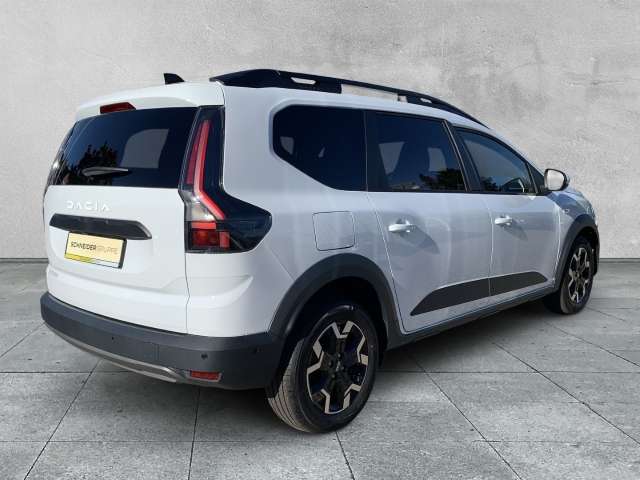 Fahrzeugbild eines Dacia Jogger
