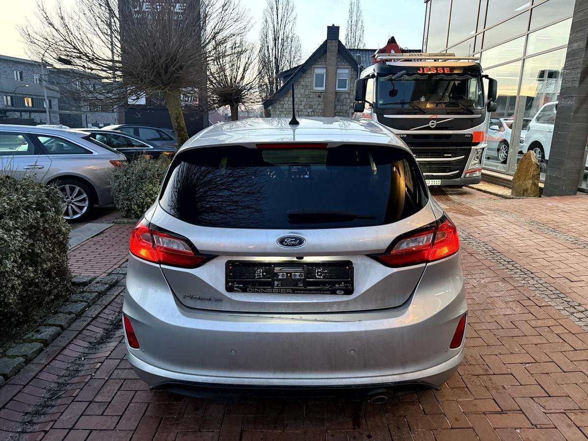 Fahrzeugbild eines Ford Fiesta