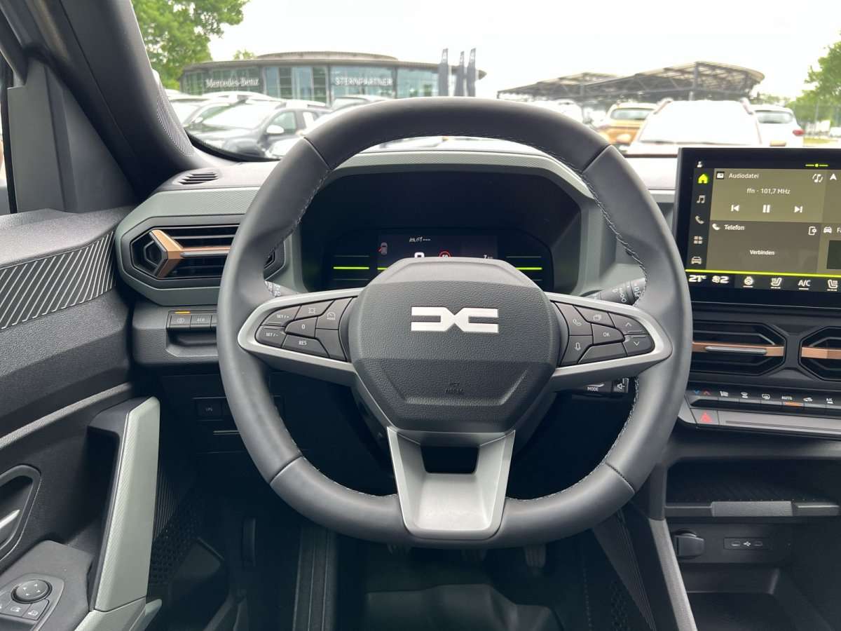 Fahrzeugbild eines Dacia Duster