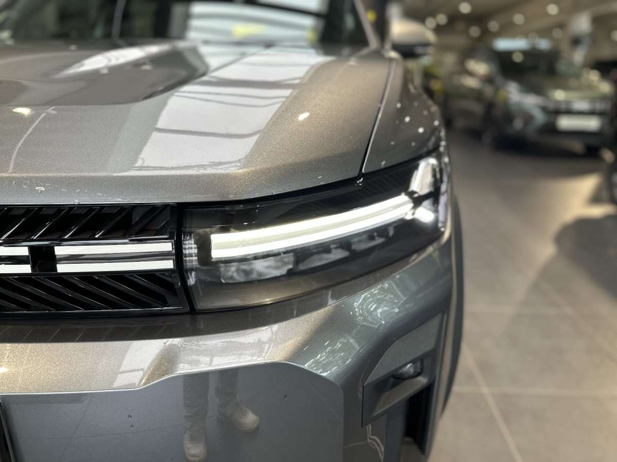 Fahrzeugbild eines Dacia Bigster