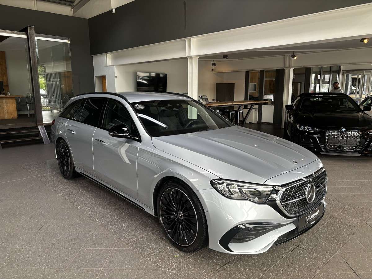 Fahrzeugbild eines Mercedes-Benz E-Klasse