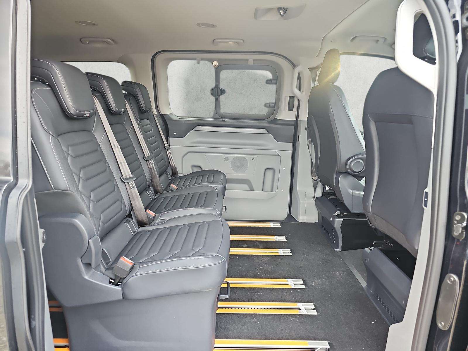 Fahrzeugbild eines Ford Tourneo Custom