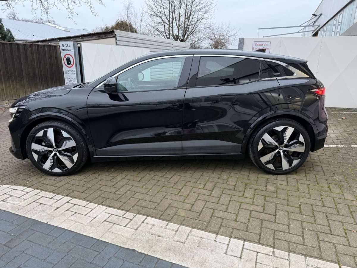Fahrzeugbild eines Renault Megane E-TECH