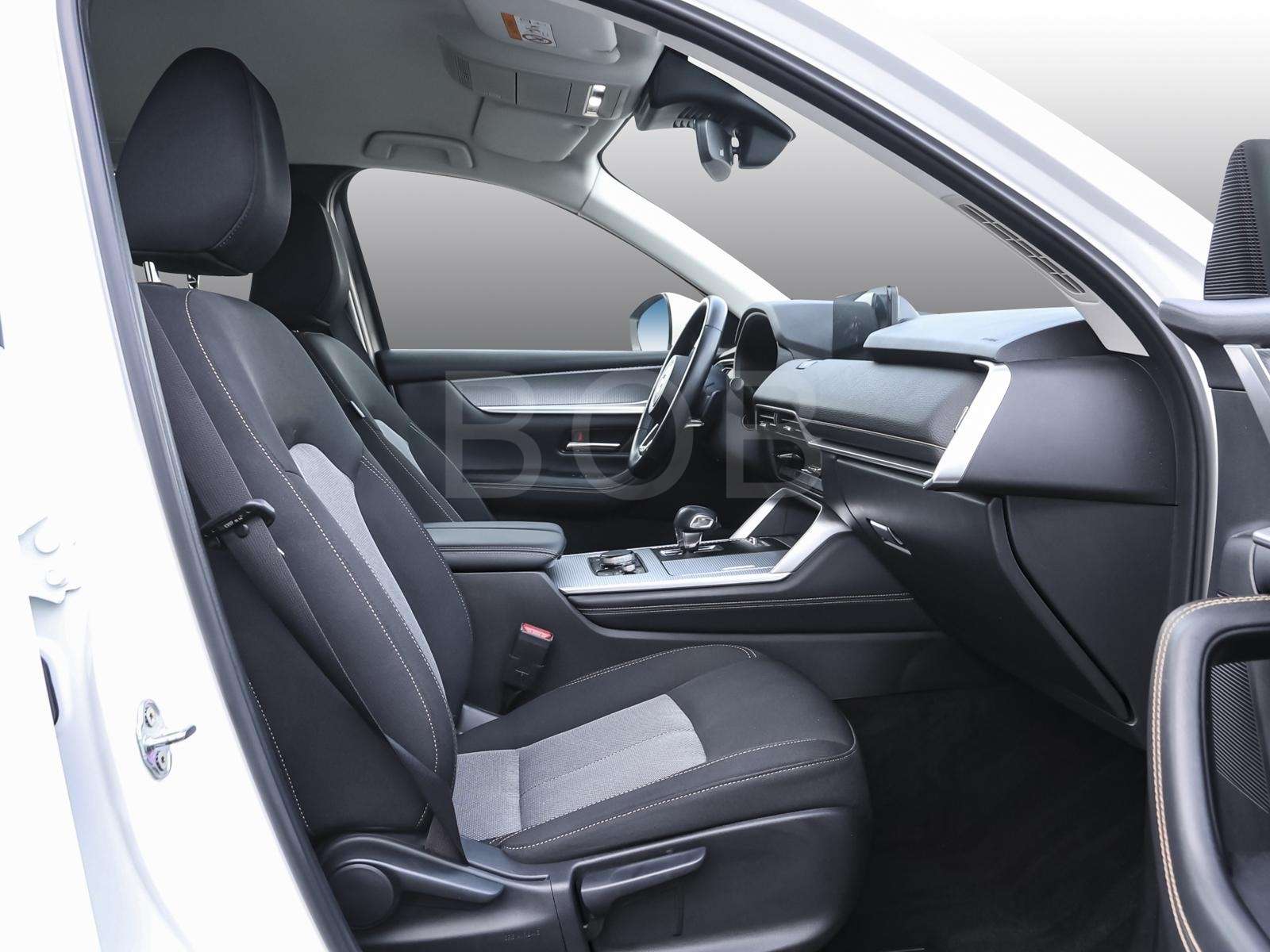 Fahrzeugbild eines Mazda CX-60