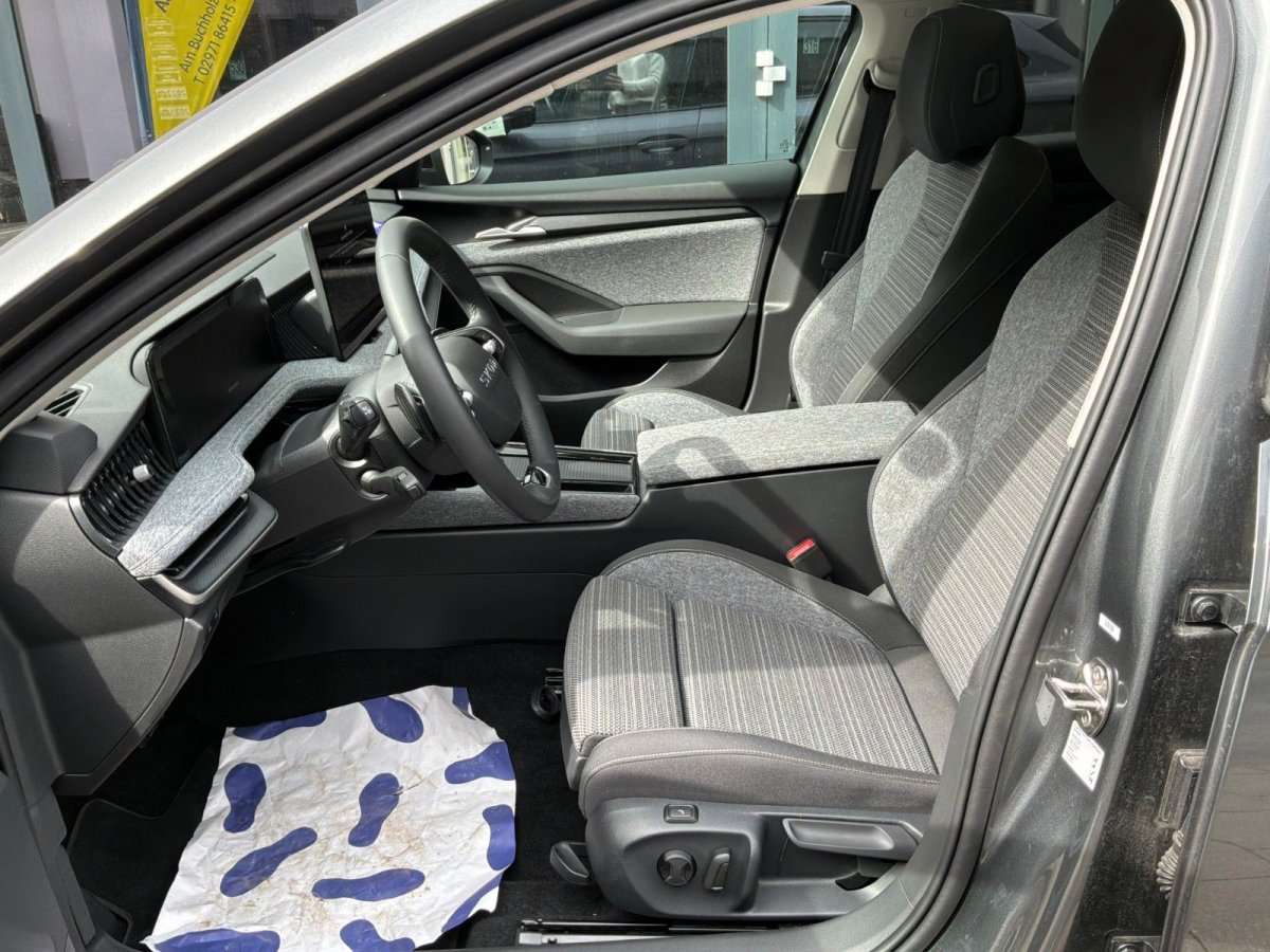 Fahrzeugbild eines Skoda Superb