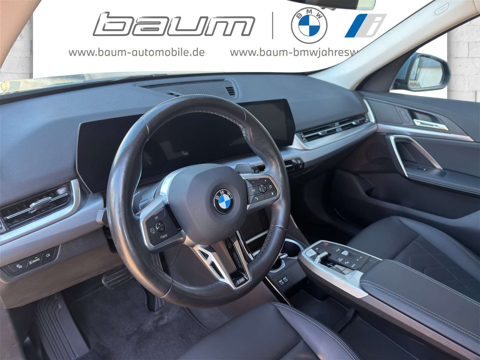 Fahrzeugbild eines BMW X1