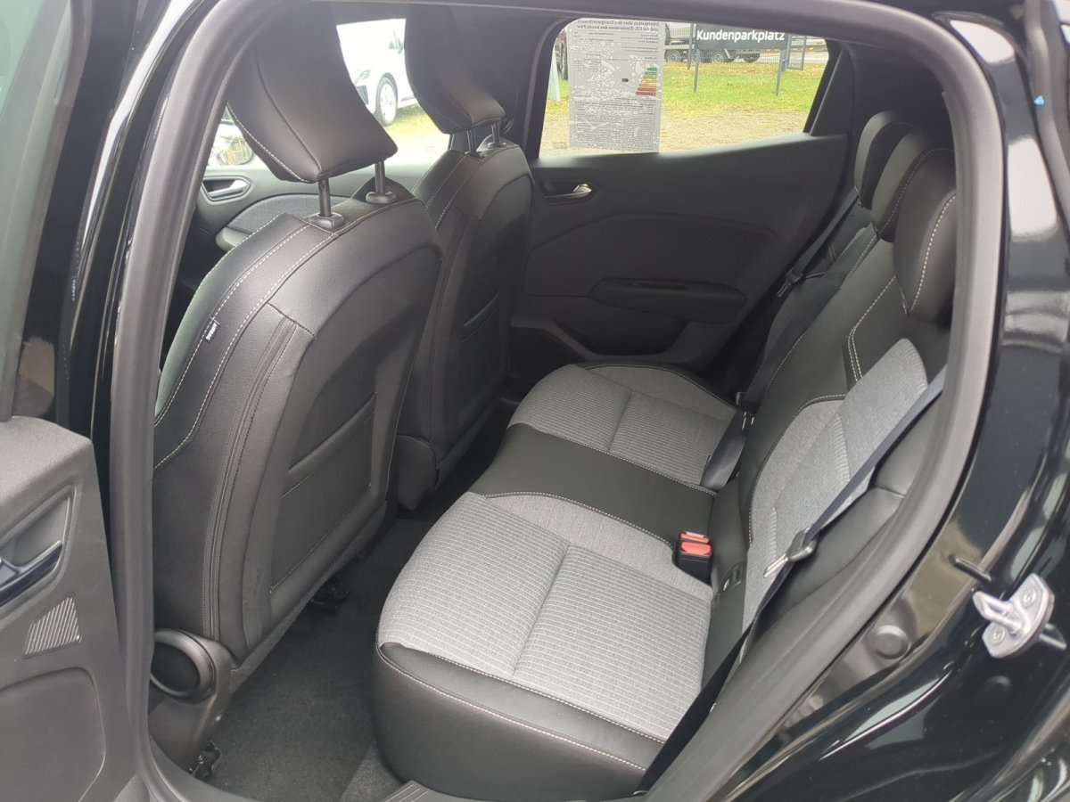 Fahrzeugbild eines Renault Clio