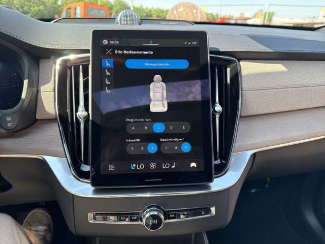 Fahrzeugbild eines Volvo XC90