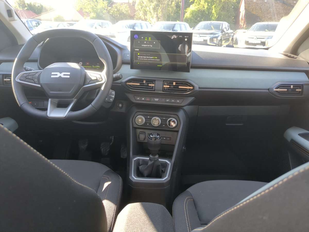 Fahrzeugbild eines Dacia Sandero