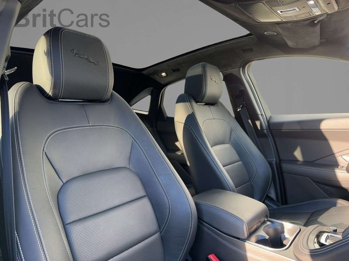 Fahrzeugbild eines Jaguar E-PACE
