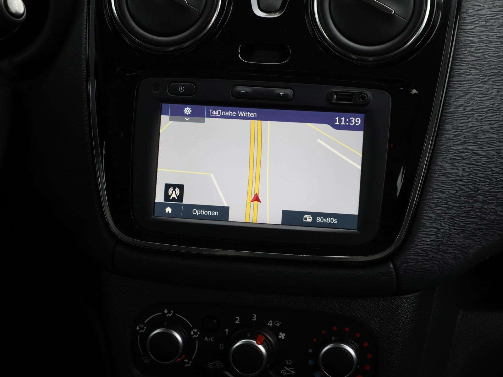 Fahrzeugbild eines Dacia Lodgy