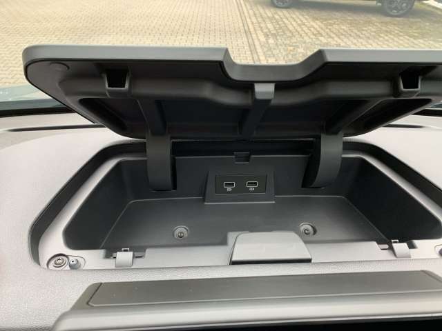 Fahrzeugbild eines Renault Trafic