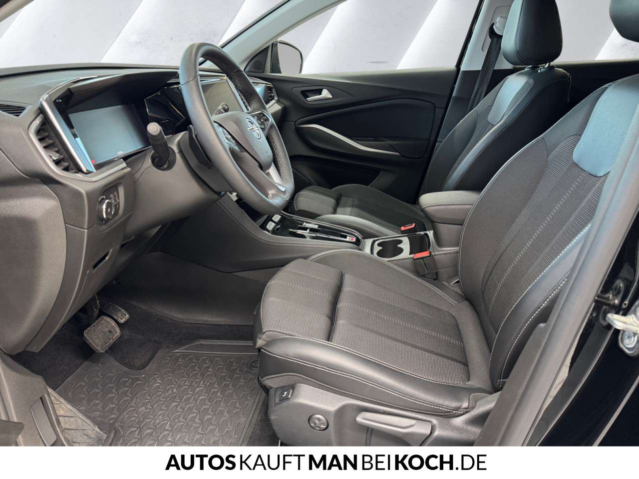 Fahrzeugbild eines Opel Grandland X