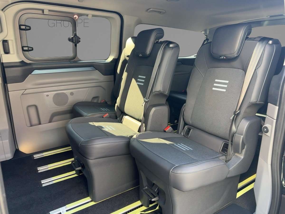 Fahrzeugbild eines Ford Tourneo Custom