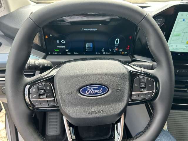 Fahrzeugbild eines Ford Tourneo Custom
