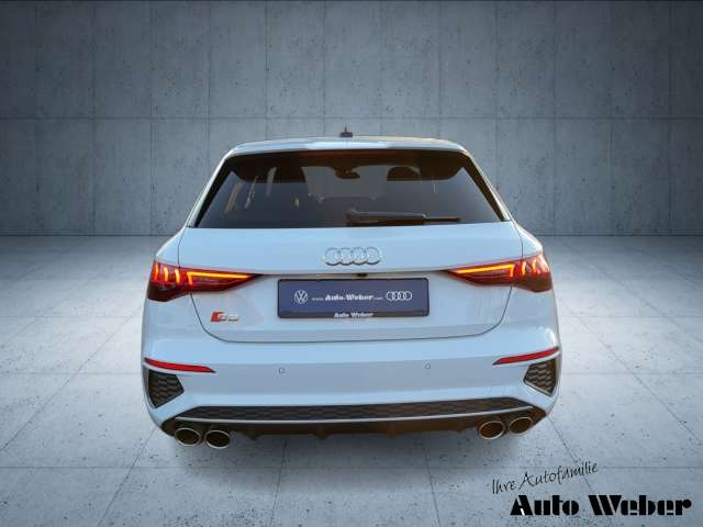 Fahrzeugbild eines Audi S3