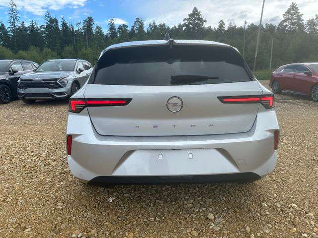 Fahrzeugbild eines Opel Astra