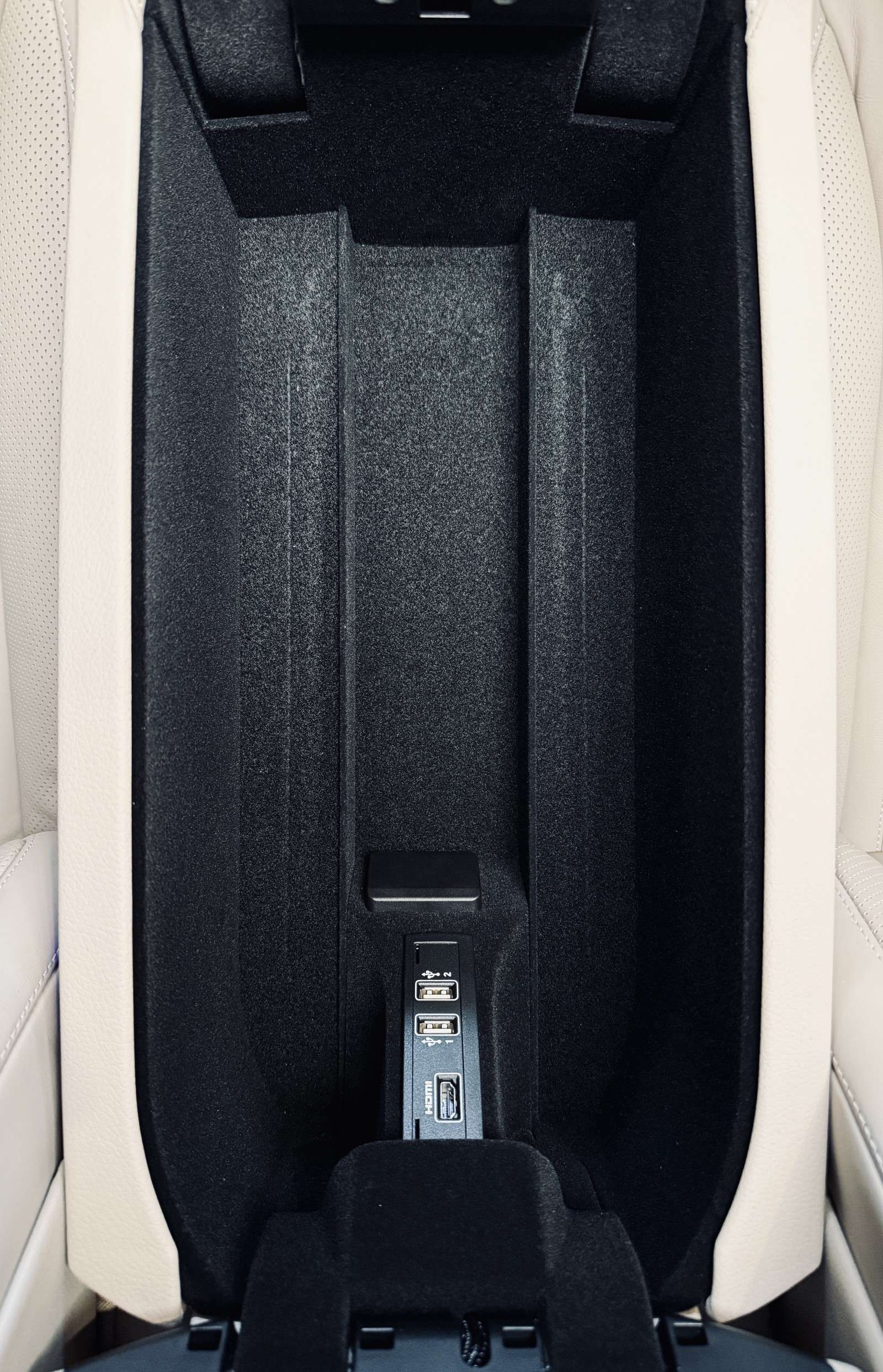 Fahrzeugbild eines Mercedes-Benz S-Klasse