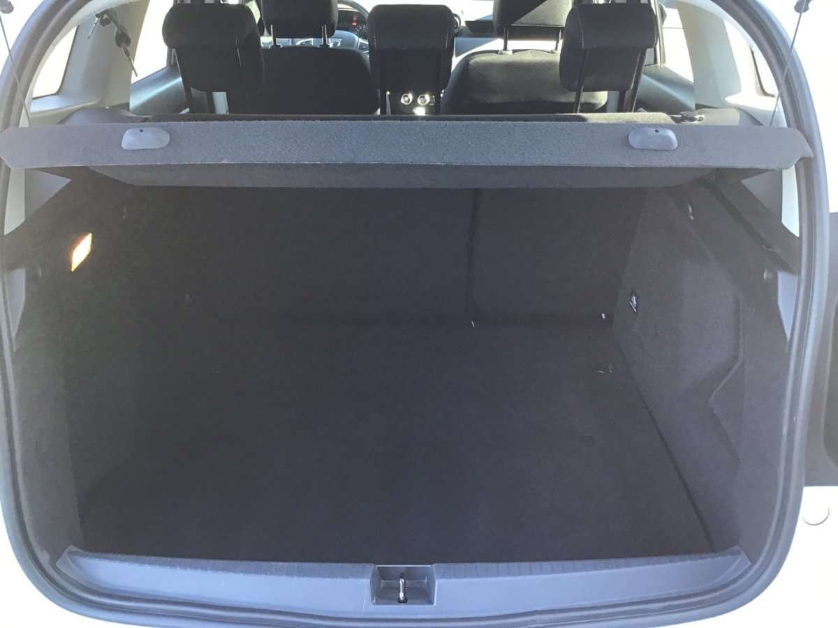 Fahrzeugbild eines Dacia Duster