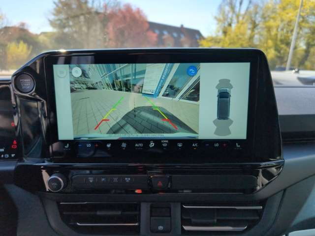 Fahrzeugbild eines Ford Tourneo Custom