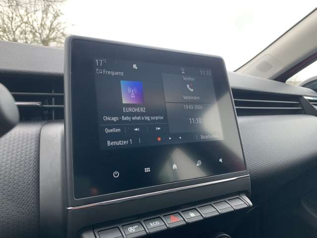 Fahrzeugbild eines Renault Clio