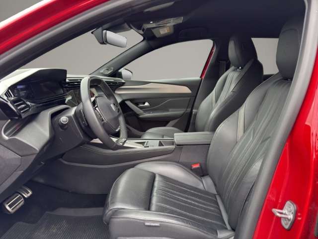 Fahrzeugbild eines Peugeot 408
