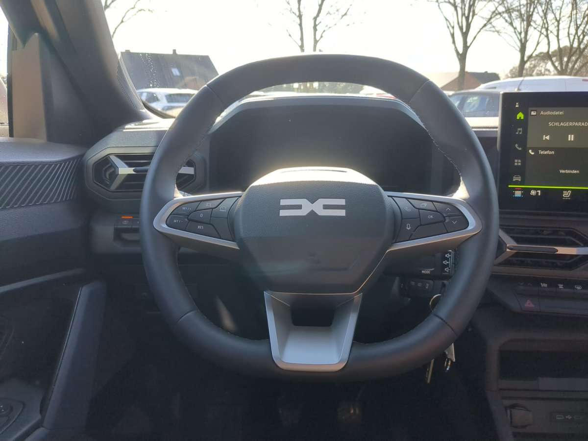 Fahrzeugbild eines Dacia Duster