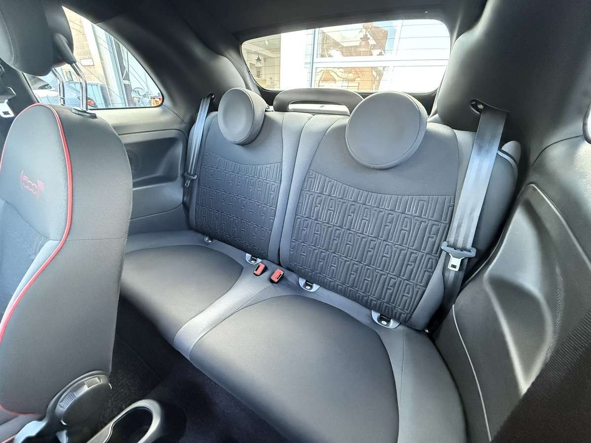 Fahrzeugbild eines Fiat 500
