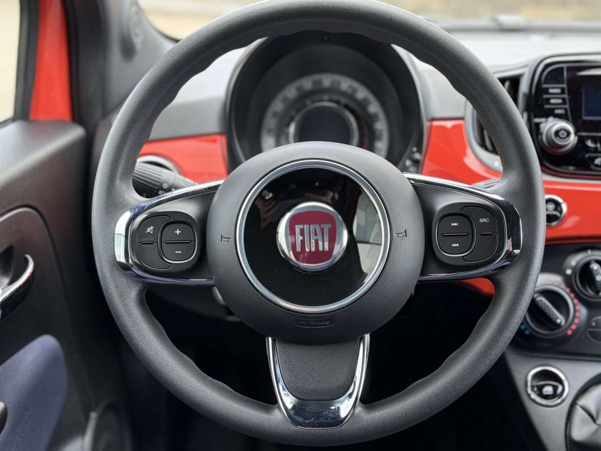 Fahrzeugbild eines Fiat 500