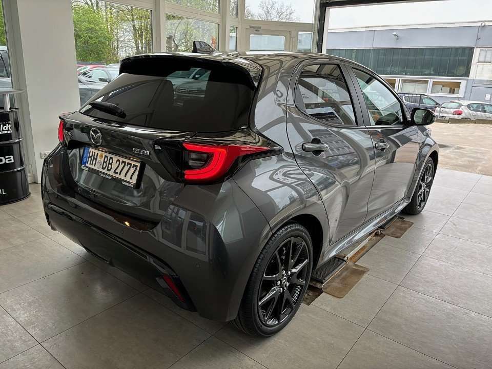 Fahrzeugbild eines Mazda Mazda2 Hybrid