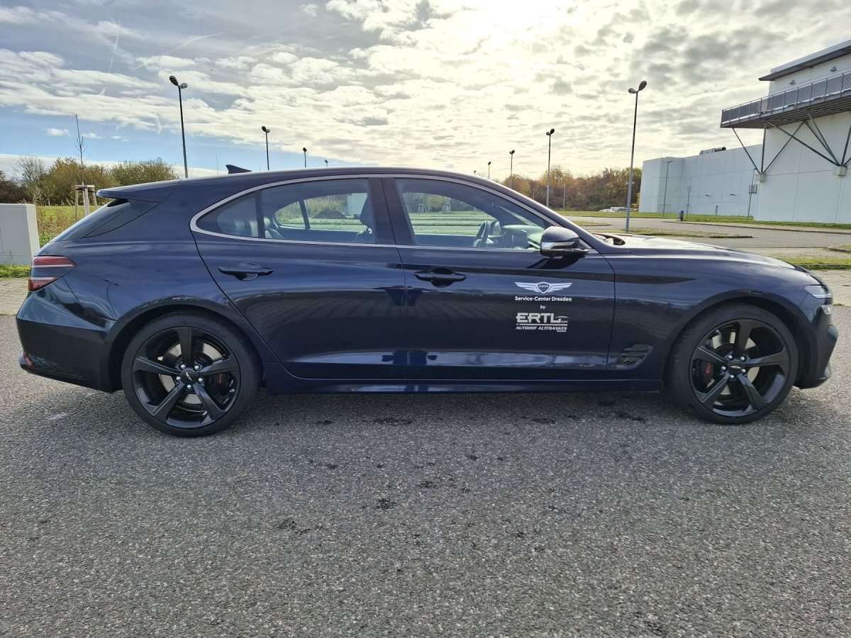 Fahrzeugbild eines Genesis G70