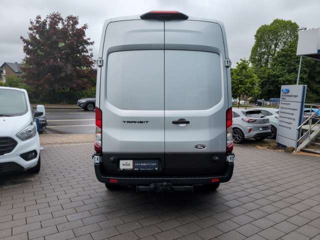 Fahrzeugbild eines Ford Transit