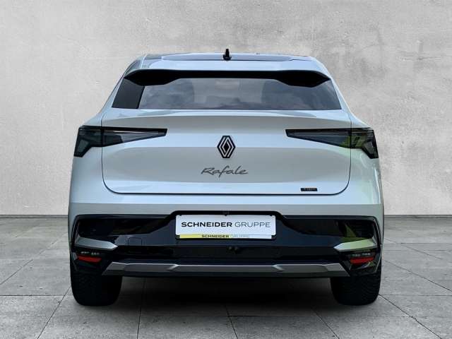 Fahrzeugbild eines Renault Rafale