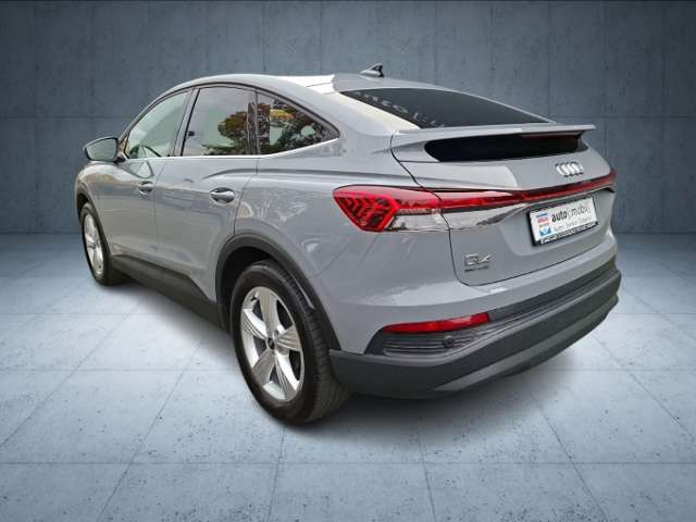 Fahrzeugbild eines Audi Q4 e-tron